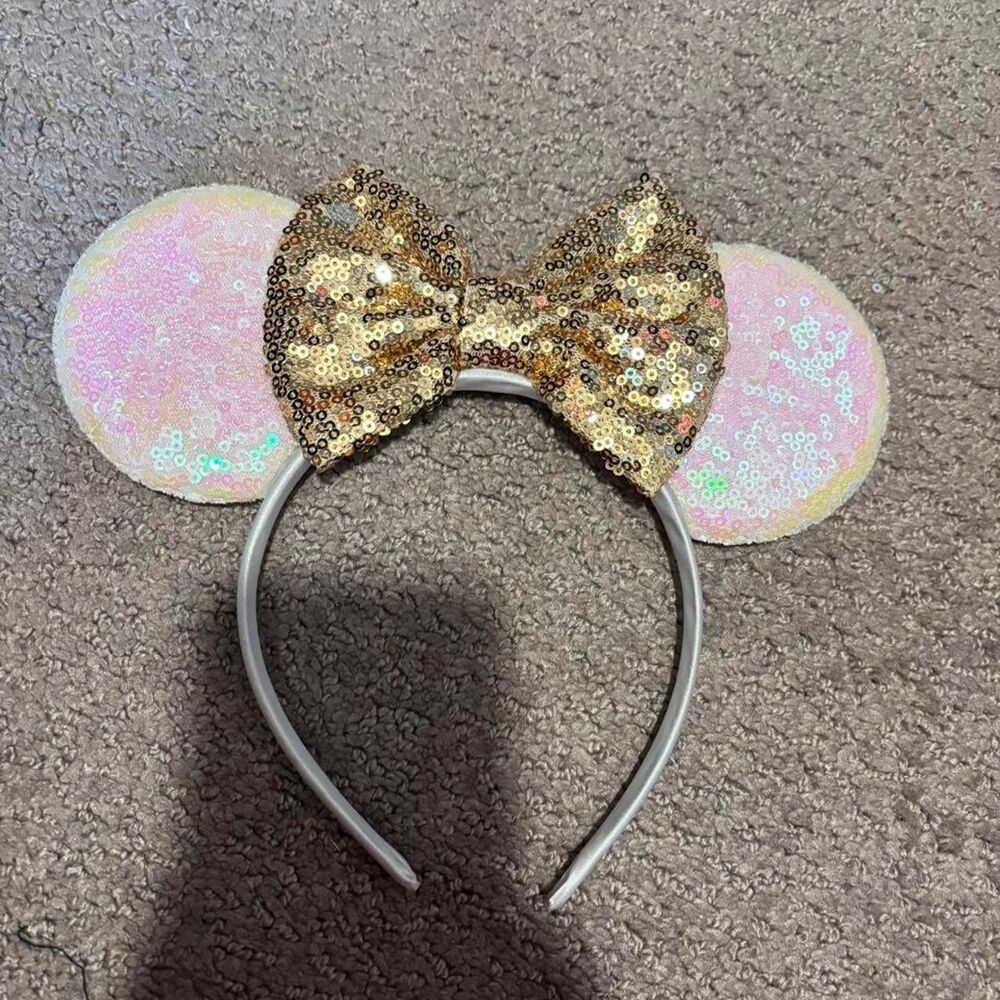 Women's Gold and Silver Hair-accessories